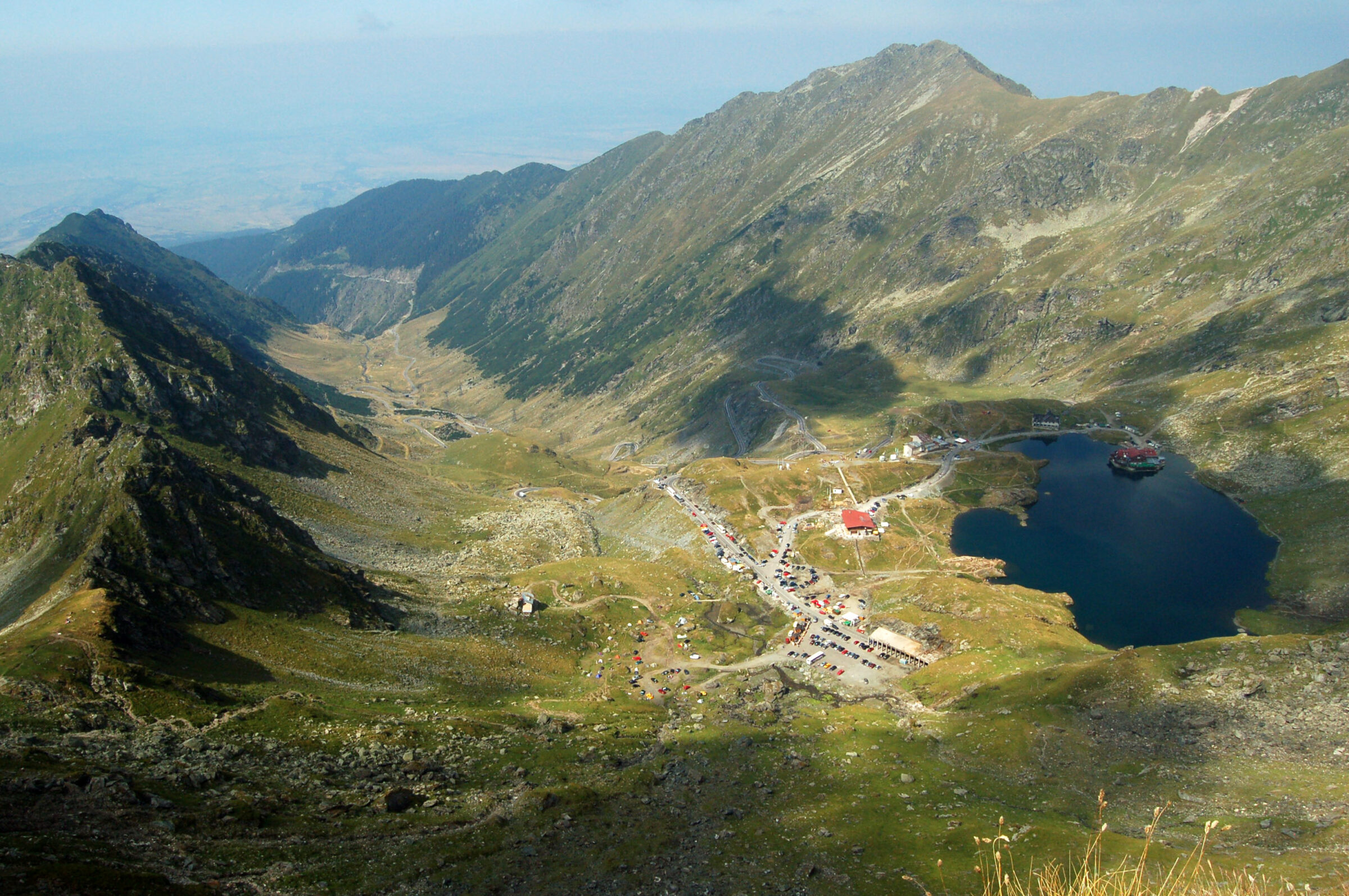 Bâlea Lake and the Transfăgărășan road in the Făgăraș Mountains